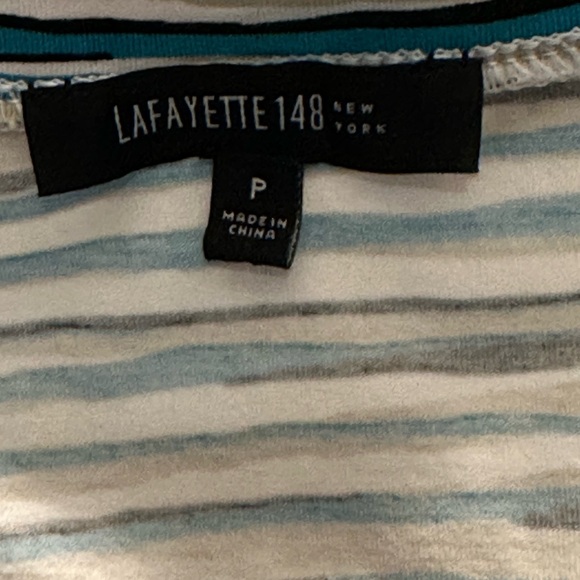 Lafayette 148 Size P Short Sleeve Pullover Top EUC - Picture 3 of 5